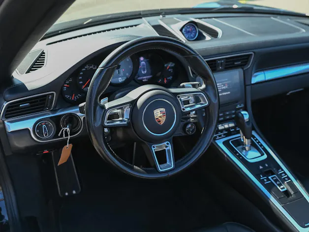 PORSCHE 911 Carrera 4S Cabrio PDK