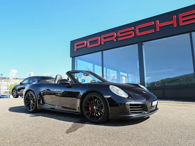 PORSCHE 911 Carrera 4S Cabrio PDK