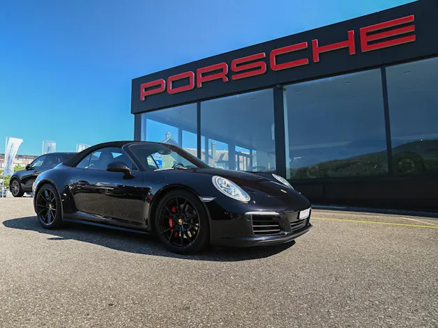 PORSCHE 911 Carrera 4S Cabrio PDK