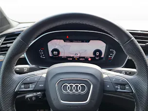 Audi Q3 35 TFSI S line S-tronic
