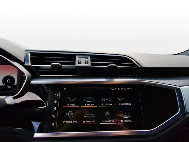 AUDI Q3 35 TFSI S line S-tronic