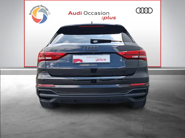AUDI Q3 35 TFSI S line S-tronic