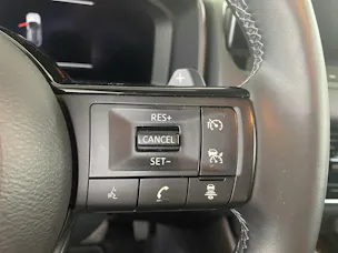 Nissan Qashqai 1.3 DIG-T MHEV N-Connecta Xtronic