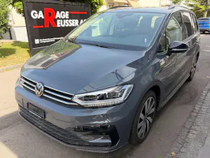 VW Touran 1.5 TSI Highline R-LINE *** TOPAUSGESTATTETER FAMILIENWAGEN ***