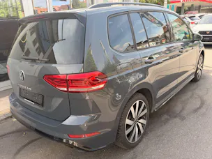 VW Touran 1.5 TSI Highline R-LINE *** TOPAUSGESTATTETER FAMILIENWAGEN ***