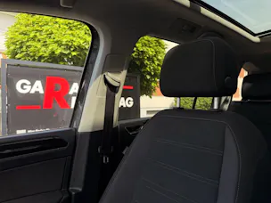 VW Touran 1.5 TSI Highline R-LINE *** TOPAUSGESTATTETER FAMILIENWAGEN ***
