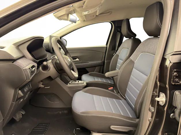 Dacia Jogger 1.8 Hybrid Journey 7P