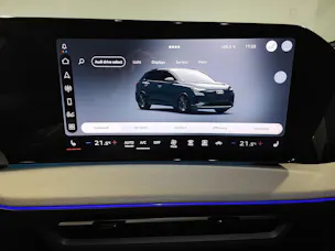 Audi Q4 e-tron SUV quattro performance