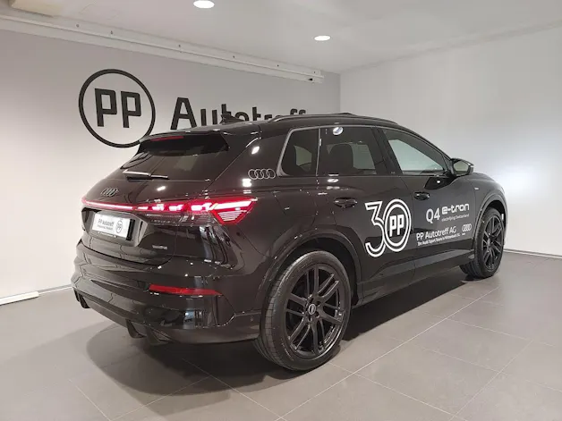 Audi Q4 e-tron SUV quattro performance