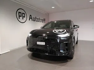 Audi Q4 e-tron SUV quattro performance