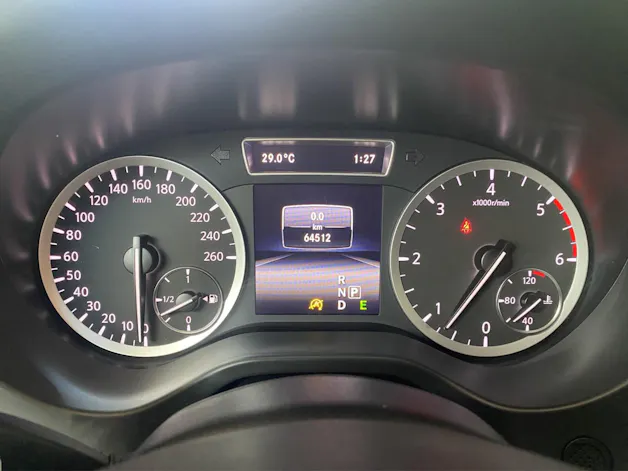 Infiniti Q30 2.2d Luxe AWD DCT