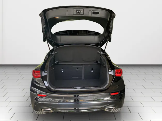Infiniti Q30 2.2d Luxe AWD DCT