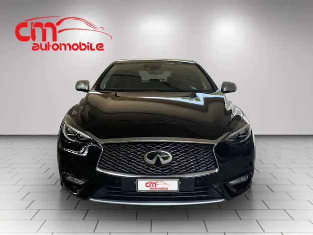 Infiniti Q30 2.2d Luxe AWD DCT