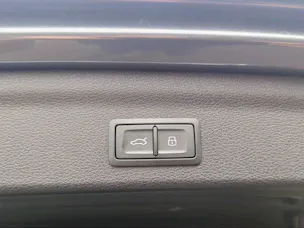 Audi Q3 40 TDI S line quattro S-tronic