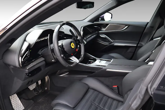 Ferrari Purosangue 6.5 V12