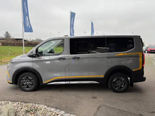 FORD Transit Custom Kombi 320 L1 2.0 EcoBlue 170 Trail 4x4