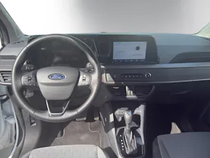 Ford Tourneo Courier 1.0 EcoBoost Titanium Automat