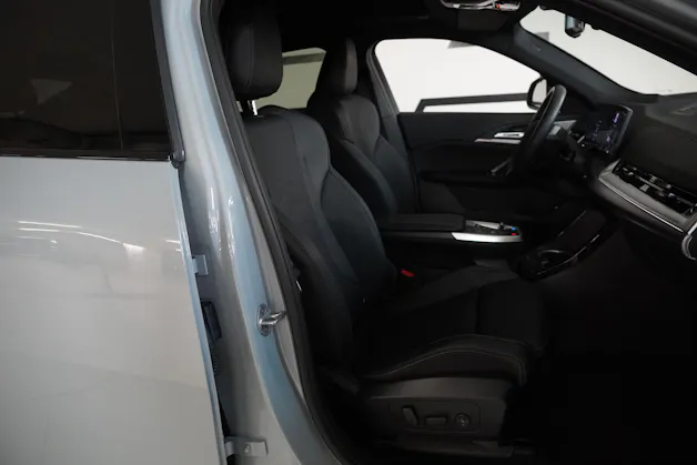 BMW iX2 xDrive 30 M Sport