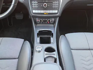 Mercedes-Benz GLA 220 4Matic 7G-DCT