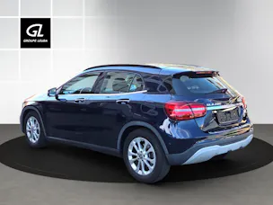 Mercedes-Benz GLA 220 4Matic 7G-DCT
