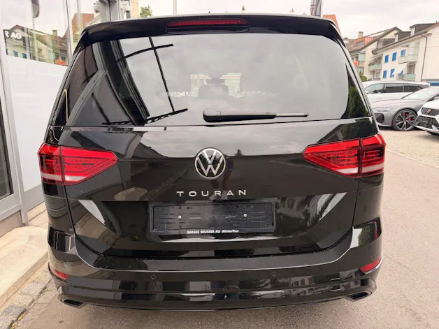 VW Touran 1.5 TSI Highline R-LINE *** TOPAUSGESTATTETER FAMILIENWAGEN ***