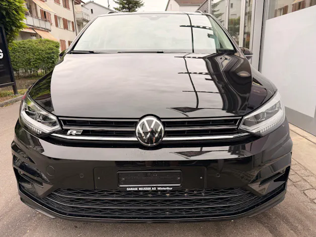 VW Touran 1.5 TSI Highline R-LINE *** TOPAUSGESTATTETER FAMILIENWAGEN ***
