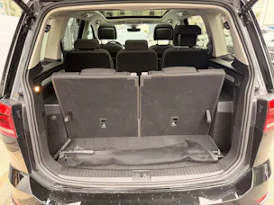 VW Touran 1.5 TSI Highline R-LINE *** TOPAUSGESTATTETER FAMILIENWAGEN ***