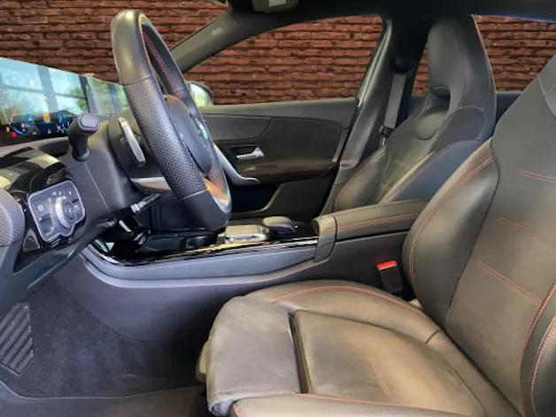Mercedes-Benz A 200 AMG Line