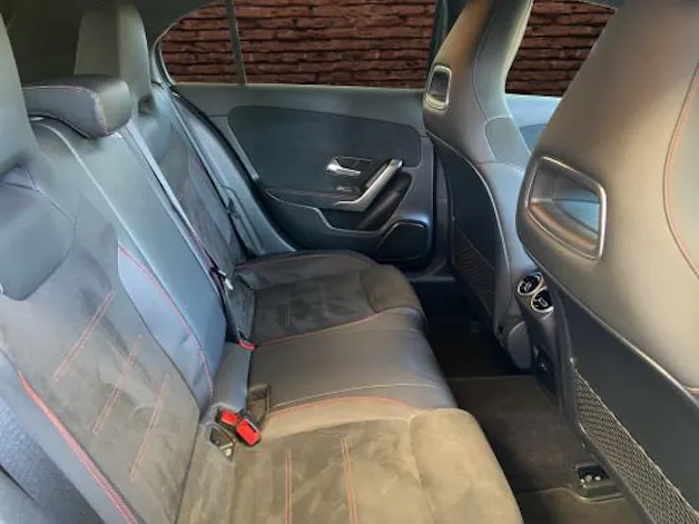 Mercedes-Benz A 200 AMG Line