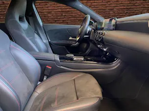 Mercedes-Benz A 200 AMG Line