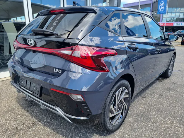 Hyundai i20 1.0 T-GDi Amplia DCT