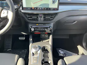 Ford Kuga 2.5 FHEV Sound Edition 4WD