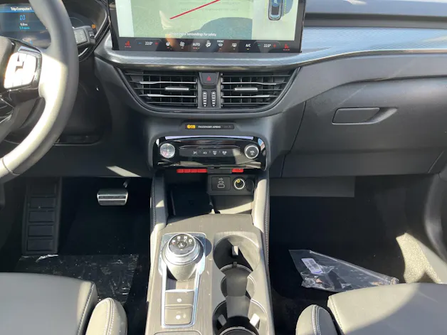 Ford Kuga 2.5 FHEV Sound Edition 4WD