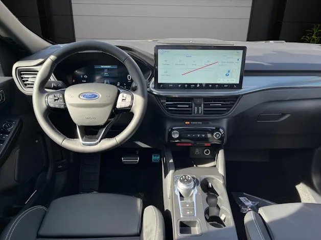 Ford Kuga 2.5 FHEV Sound Edition 4WD