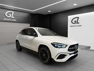 Mercedes-Benz GLA 200 7G-DCT