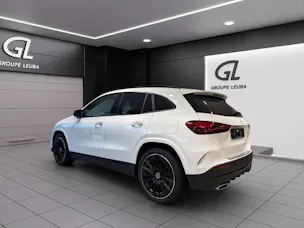 Mercedes-Benz GLA 200 7G-DCT
