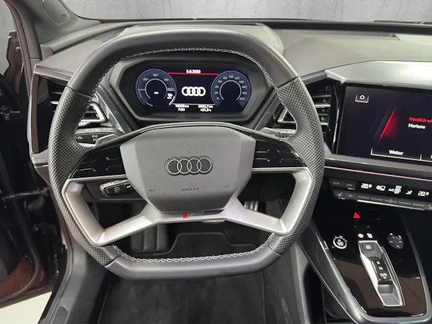 Audi Q4 e-tron 55 quattro