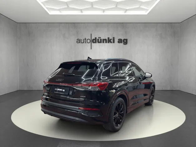 Audi Q4 e-tron 55 quattro