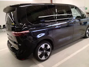 VW Multivan 2.0 TSI Life DSG mit 5 Jahre 150tkm VW Werksgarantie