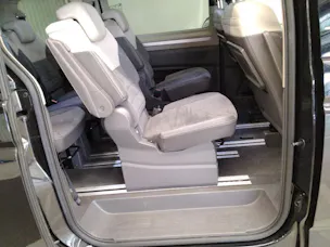 VW Multivan 2.0 TSI Life DSG mit 5 Jahre 150tkm VW Werksgarantie