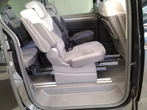 VW Multivan 2.0 TSI Life DSG mit 5 Jahre 150tkm VW Werksgarantie