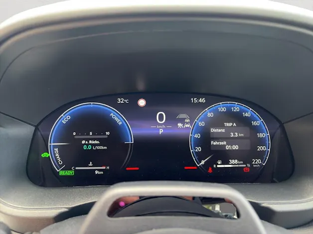 Toyota Yaris Cross 1.5 Premium AWDi e-CVT