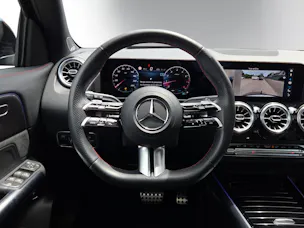 Mercedes-Benz GLA 250 4Matic 8G-DCT Swiss Star