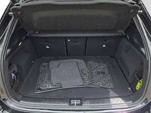 Mercedes-Benz GLA 250 4Matic 8G-DCT Swiss Star
