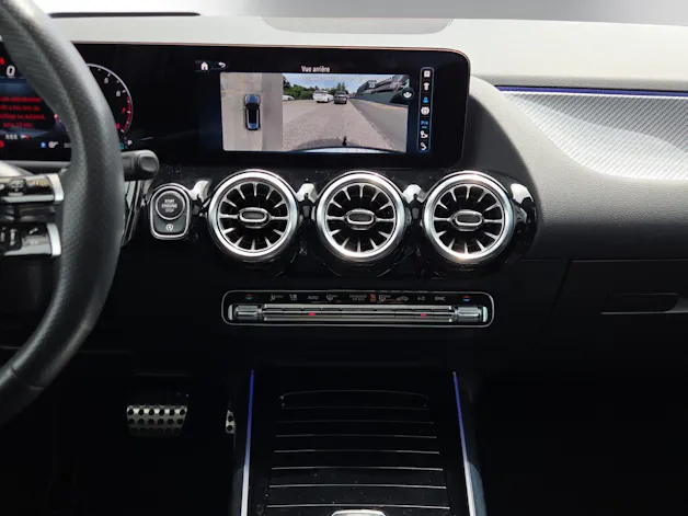 Mercedes-Benz GLA 250 4Matic 8G-DCT Swiss Star