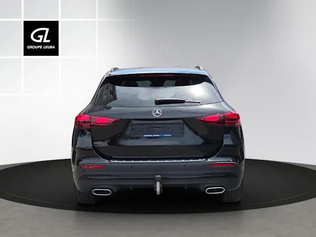 Mercedes-Benz GLA 250 4Matic 8G-DCT Swiss Star