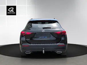 Mercedes-Benz GLA 250 4Matic 8G-DCT Swiss Star