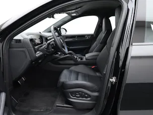 Porsche Cayenne Turbo E-Hybrid Coupé mit GT-Paket
