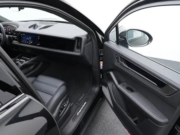 Porsche Cayenne Turbo E-Hybrid Coupé mit GT-Paket