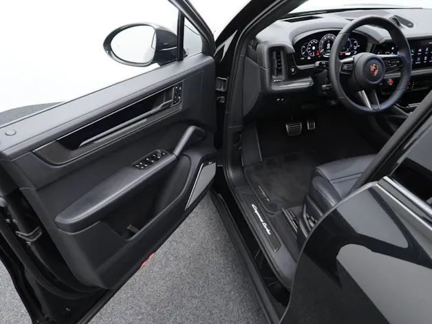 Porsche Cayenne Turbo E-Hybrid Coupé mit GT-Paket